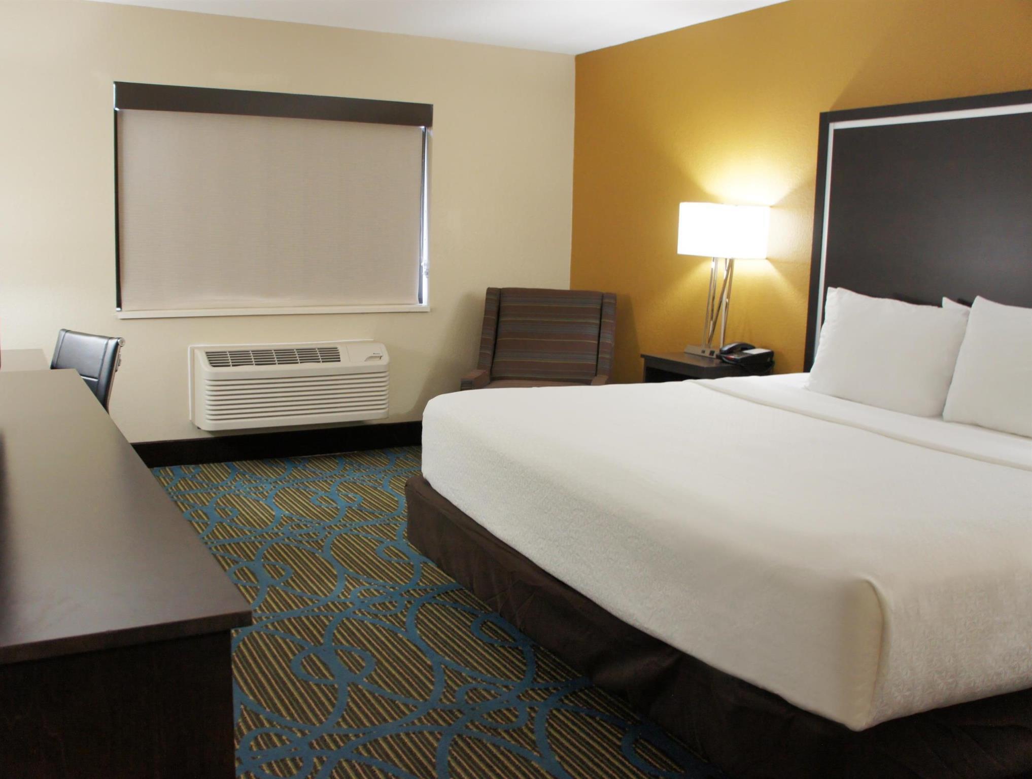 La Quinta By Wyndham Emporia Otel Dış mekan fotoğraf