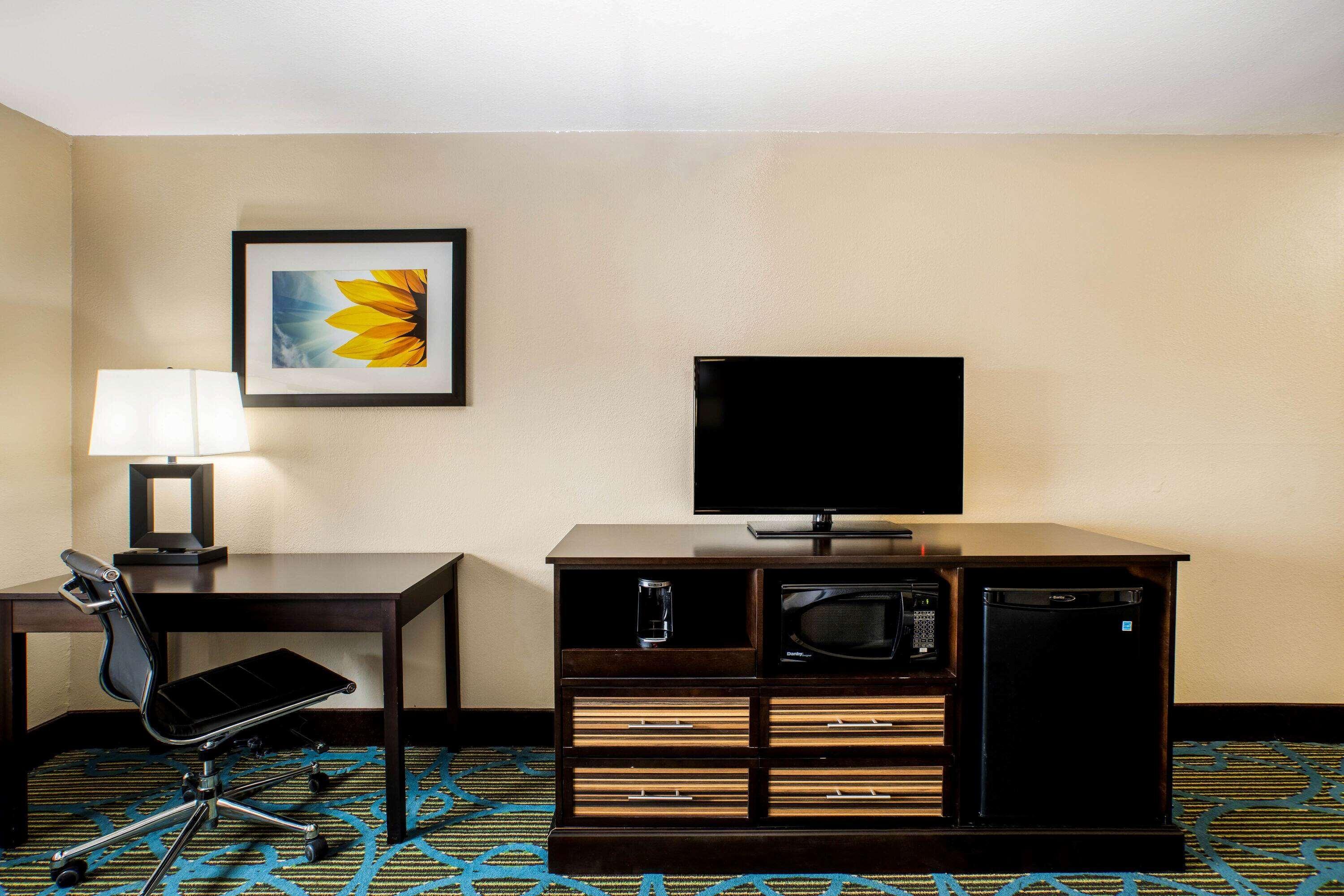 La Quinta By Wyndham Emporia Otel Dış mekan fotoğraf